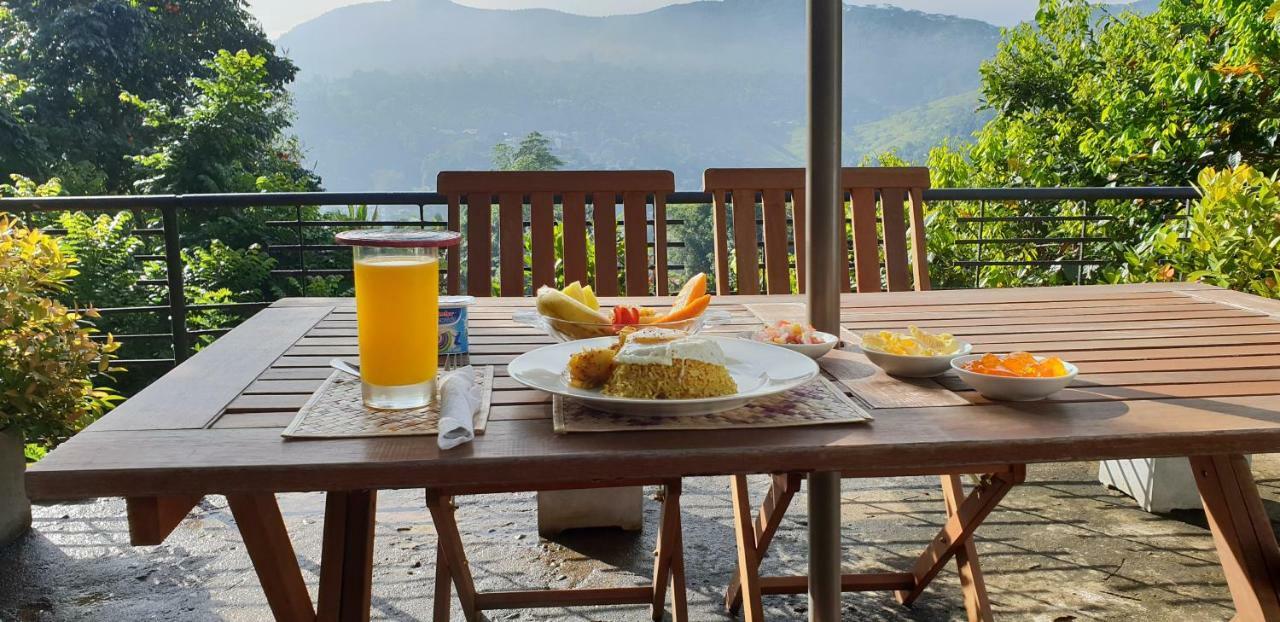 キャンディー セリーナ スカイ テラス Bed & Breakfast エクステリア 写真